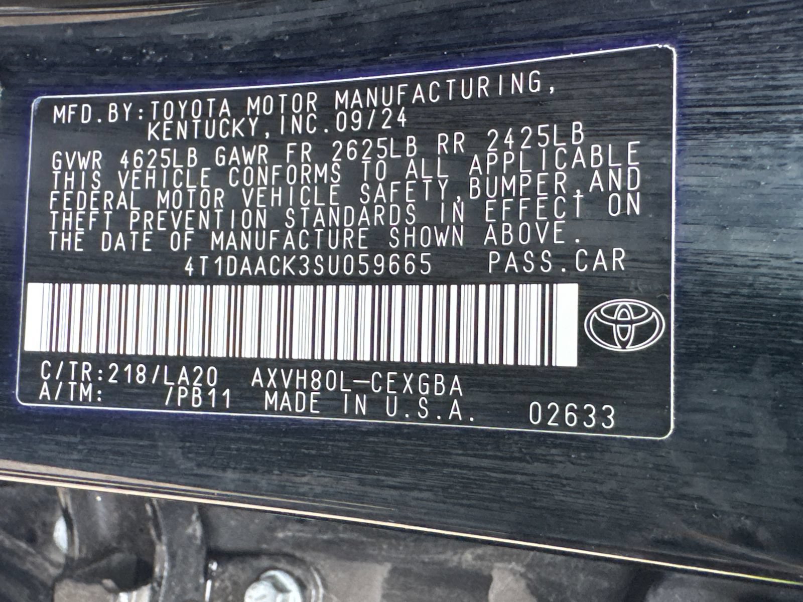 Used 2025 Toyota Camry XLE FWD image 32