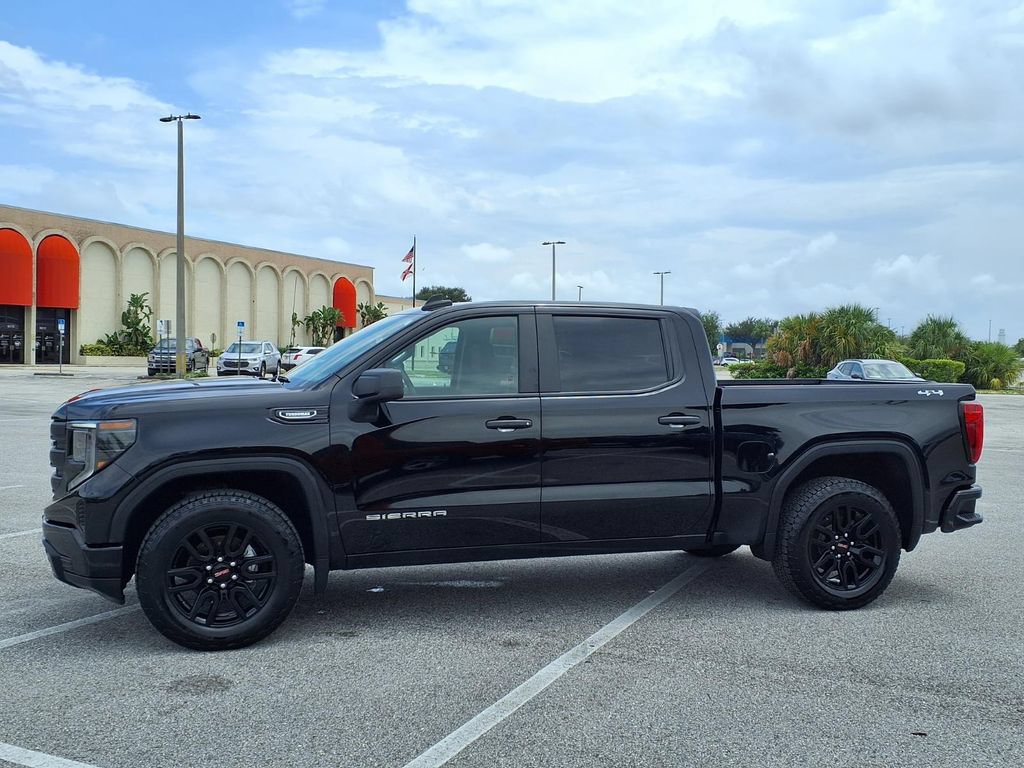 Used 2025 GMC Sierra 1500 Pro w/ Graphite Edition AWD/4WD image 4