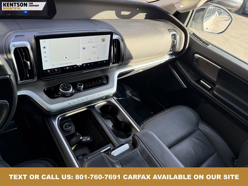 Used 2025 Ford Expedition Max Platinum image 25