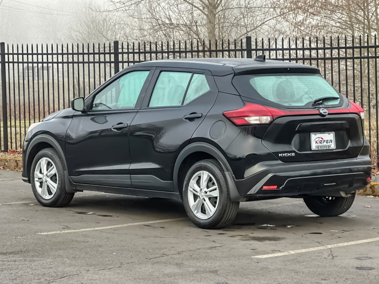 Used 2025 Nissan Kicks Play S FWD image 6