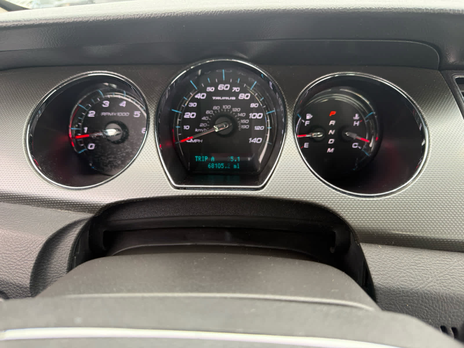 Used 2012 Ford Taurus SEL FWD image 3