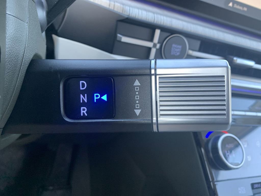 New 2025 Hyundai Santa Fe Calligraphy image 21