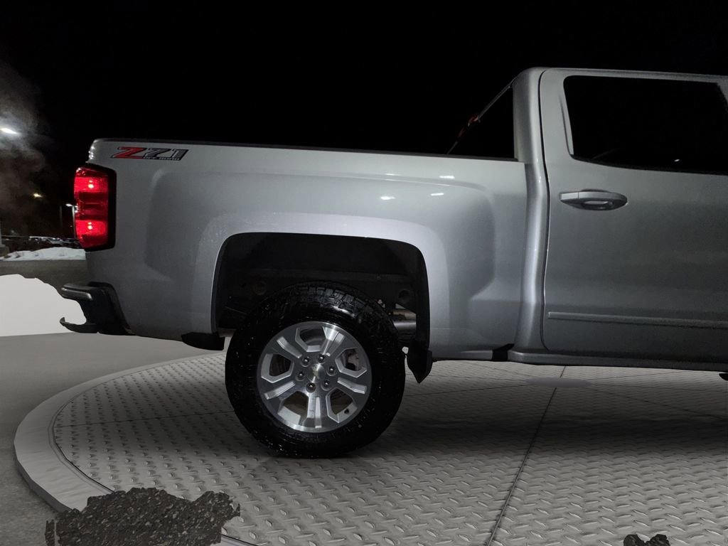 Certified 2018 Chevrolet Silverado 1500 LT w/ All Star Edition image 24