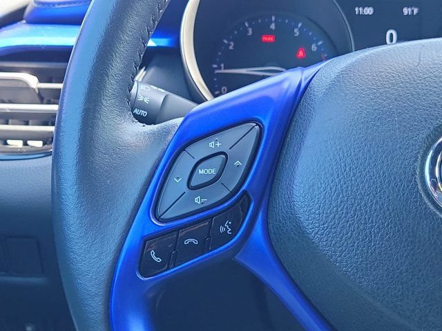 Used 2021 Toyota C-HR XLE FWD image 19