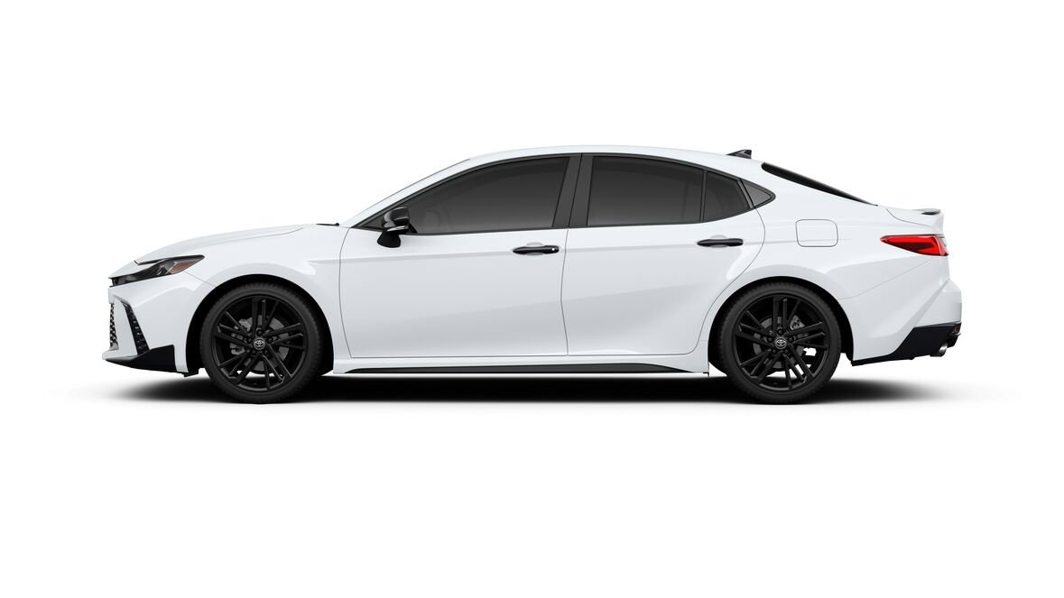 New 2026 Toyota Camry Hybrid image 3