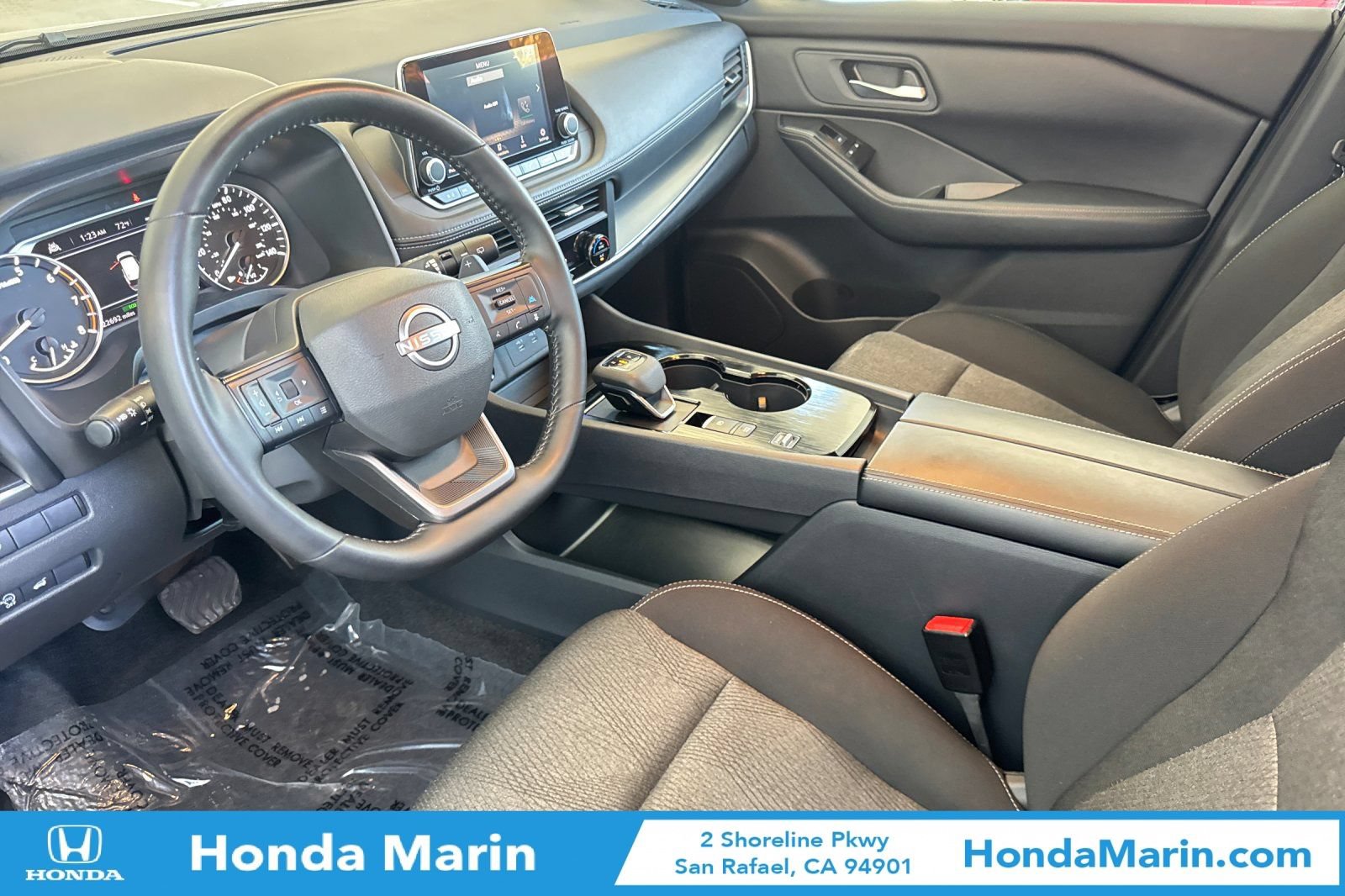 Used 2025 Nissan Rogue SV FWD image 11