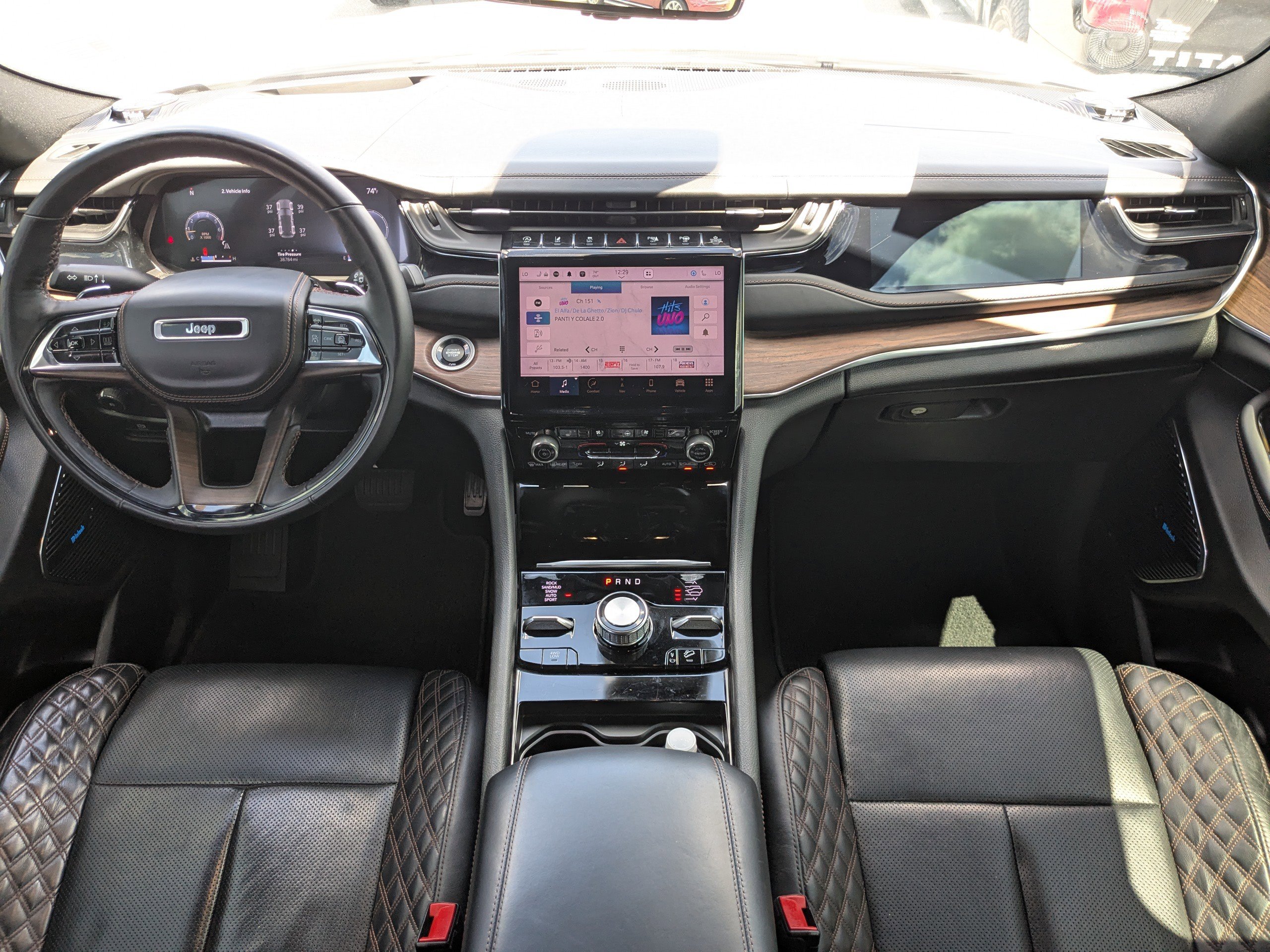 Certified 2023 Jeep Grand Cherokee Summit w/ Adv Protech Group IV AWD/4WD image 14