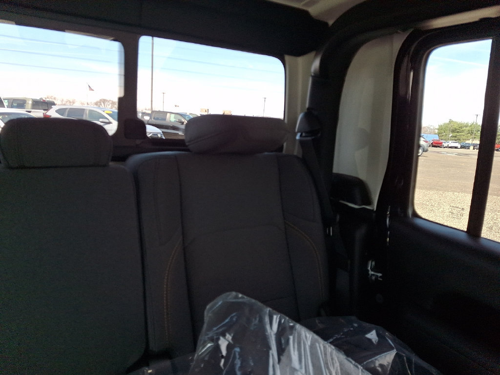 New 2026 Jeep Gladiator Sport AWD/4WD image 15