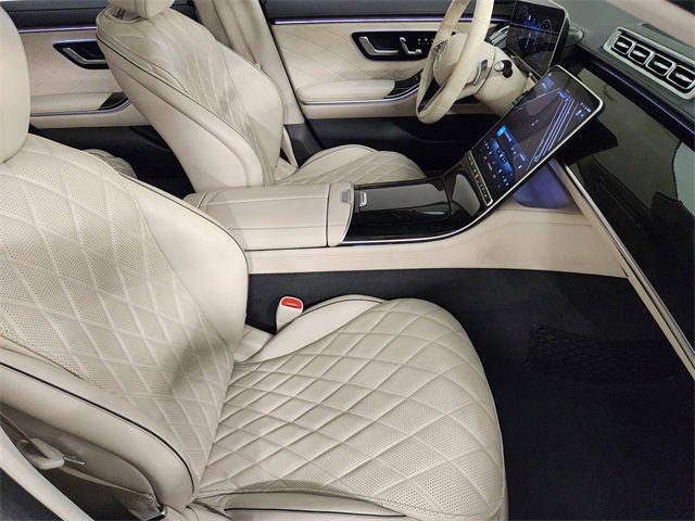 Used 2022 Mercedes-Benz S 580 4MATIC Sedan image 3