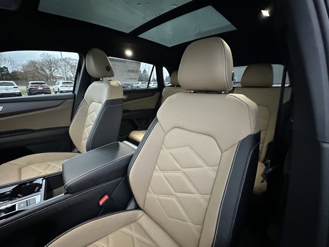 New 2026 Volkswagen Atlas Cross Sport SE image 27