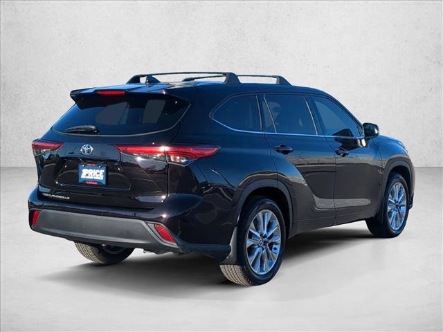 Used 2020 Toyota Highlander LE image 5
