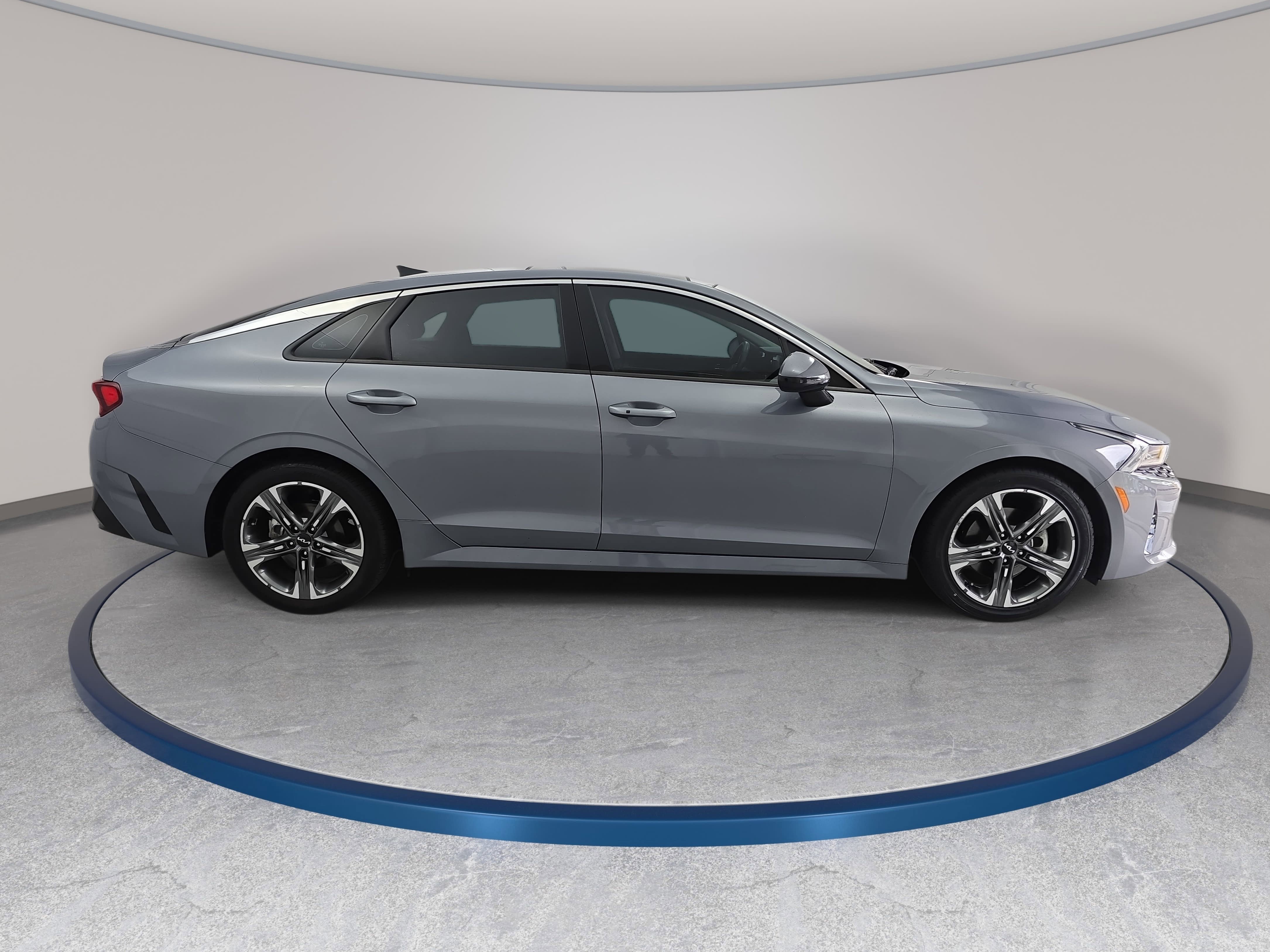 Used 2022 Kia K5 EX FWD image 4