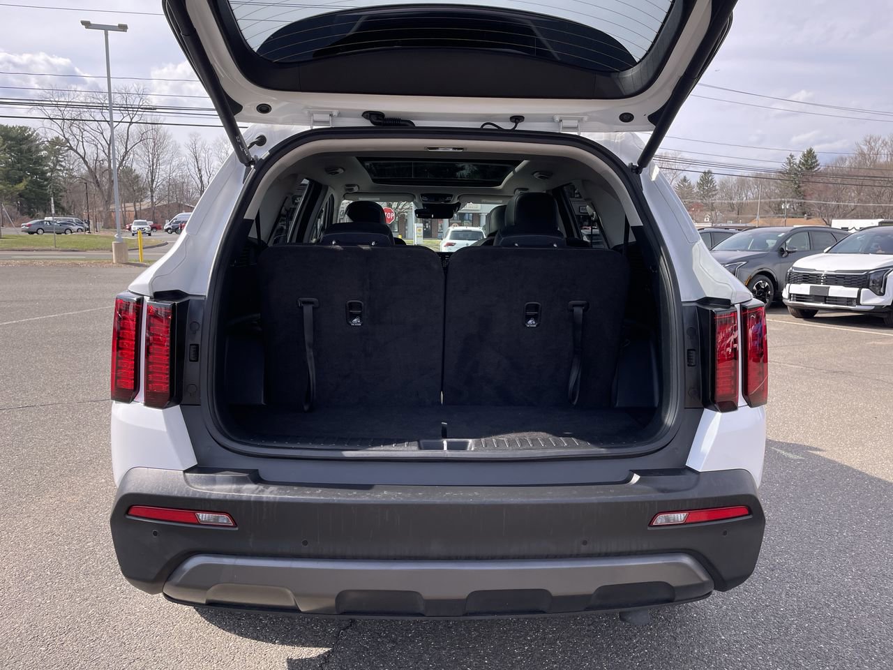 Certified 2023 Kia Sorento X-Line EX image 11