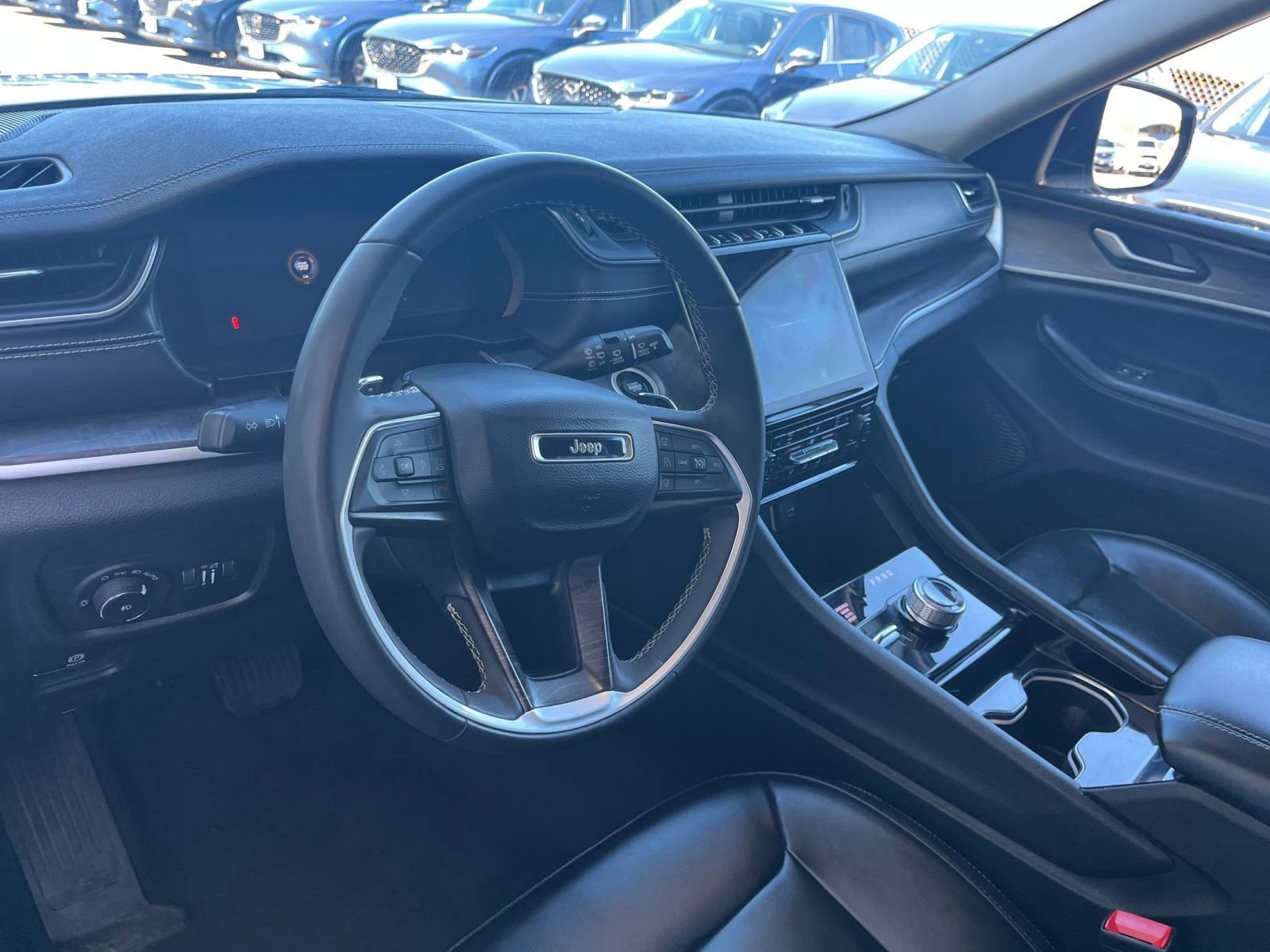 Used 2023 Jeep Grand Cherokee L Limited image 35