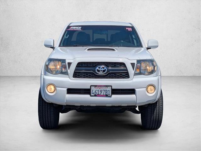 Used 2011 Toyota Tacoma PreRunner w/ TRD Sport Pkg w/JBL Audio RWD image 2