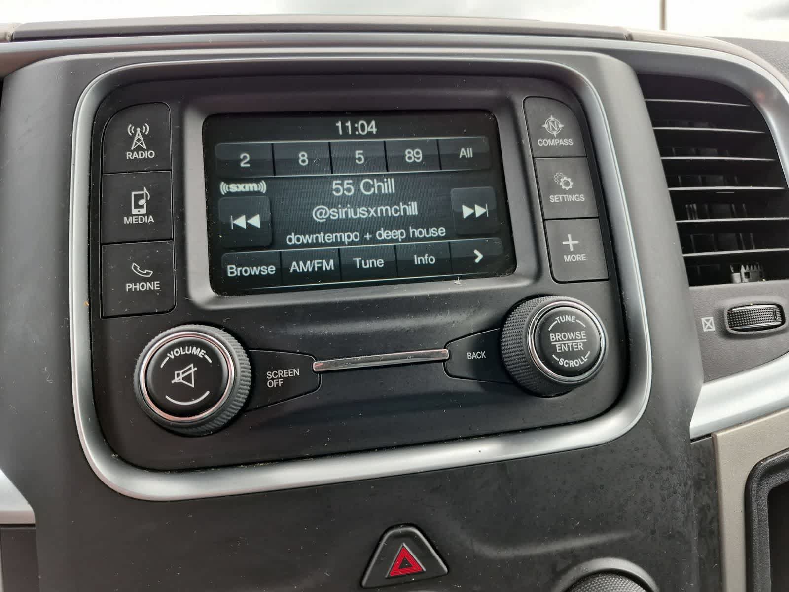 Used 2019 RAM 1500 Classic SLT AWD/4WD image 25