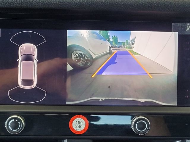 Used 2024 Porsche Macan S image 12