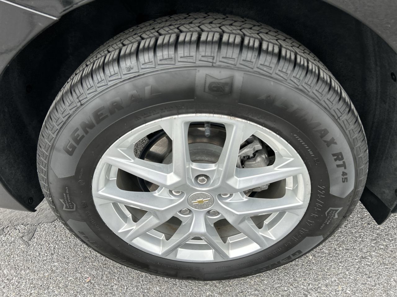Used 2022 Chevrolet Equinox LT AWD/4WD image 9