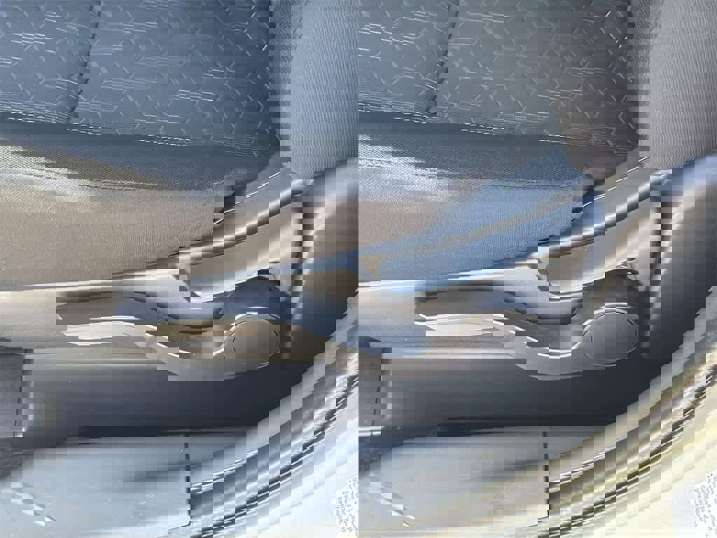 Used 2025 Mitsubishi Outlander Sport ES image 25