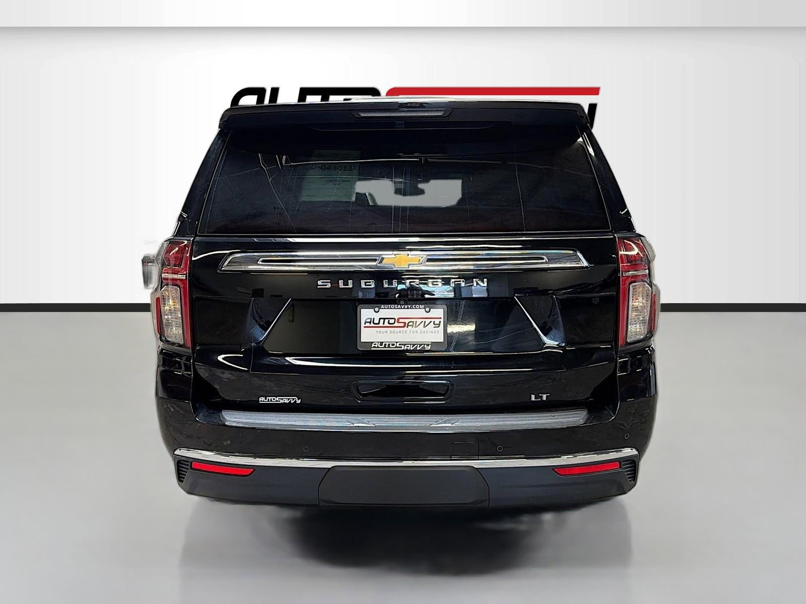 Used 2022 Chevrolet Suburban LT AWD/4WD image 6