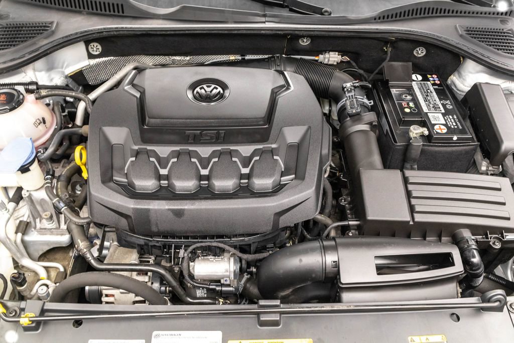 Used 2020 Volkswagen Passat 2.0T SE image 36