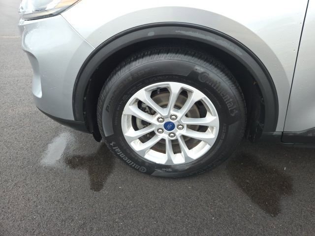 Used 2021 Ford Escape SE w/ Convenience Package image 16