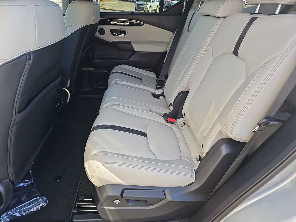 New 2026 Honda Pilot EX-L image 16