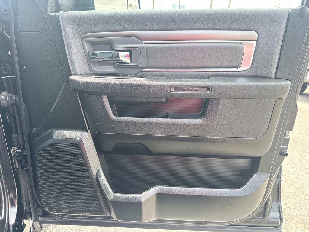 Used 2022 RAM 1500 Classic SLT w/ Electronics Group image 12