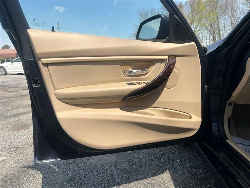 Used 2015 BMW 328i xDrive Sedan image 10