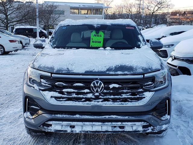 New 2025 Volkswagen Atlas Cross Sport SEL Premium R-Line image 5