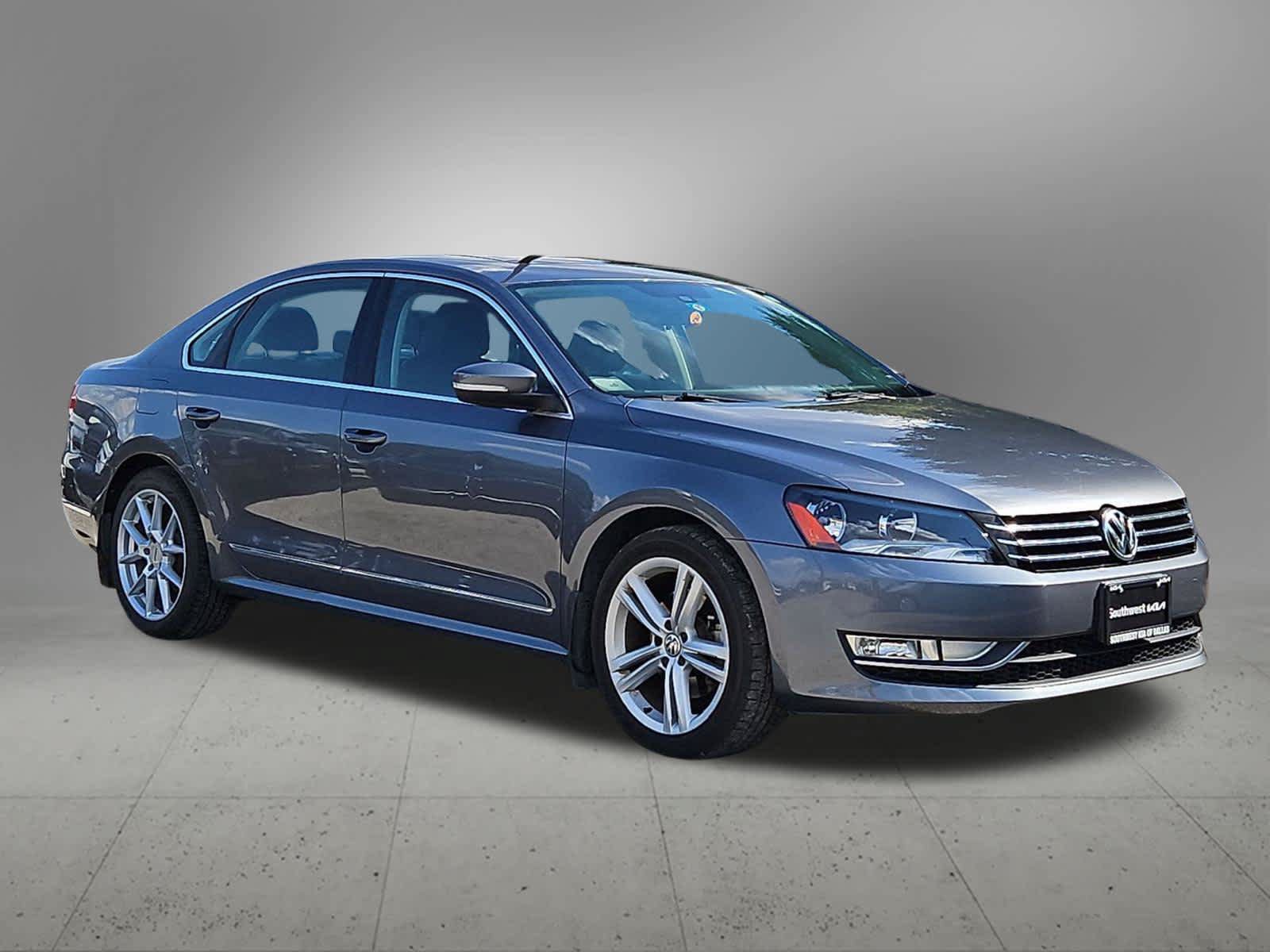Used 2015 Volkswagen Passat 1.8T SE FWD image 6
