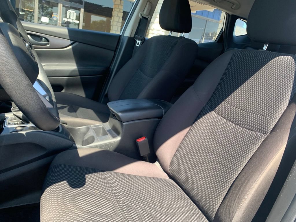 Used 2020 Nissan Rogue Sport S AWD/4WD image 21
