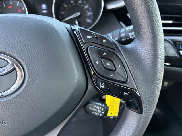 Used 2021 Toyota C-HR LE FWD image 24