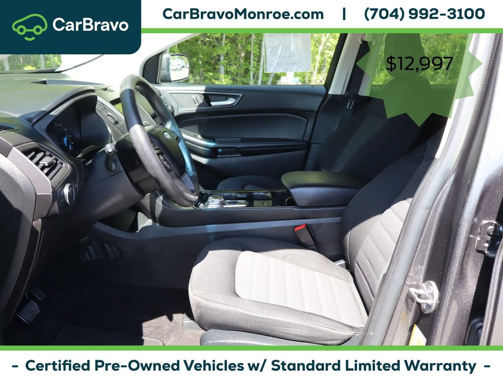 Used 2020 Ford Edge SE w/ Cargo Accessory Package FWD image 14