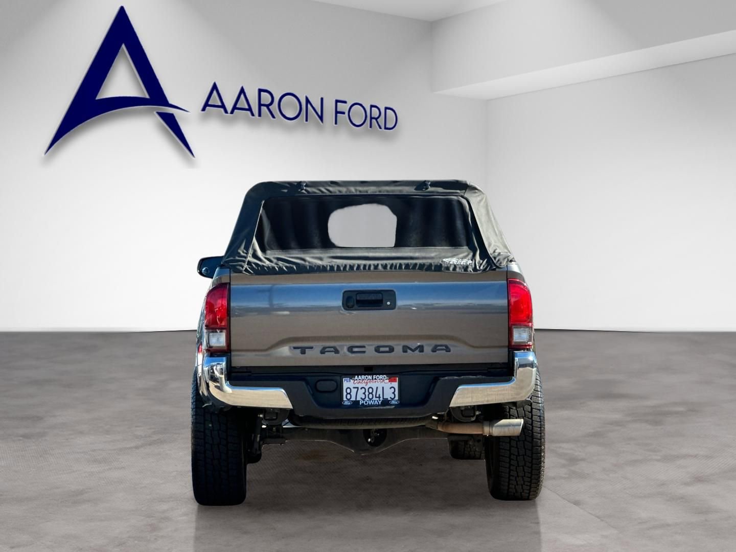 Used 2019 Toyota Tacoma SR5 image 4