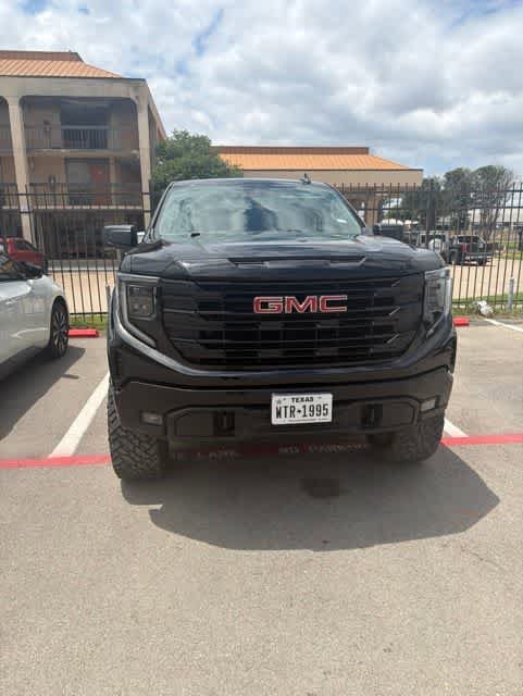 Used 2024 GMC Sierra 1500 Elevation AWD/4WD image 5