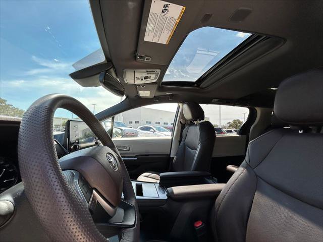 Certified 2024 Toyota Sienna Platinum AWD/4WD image 12