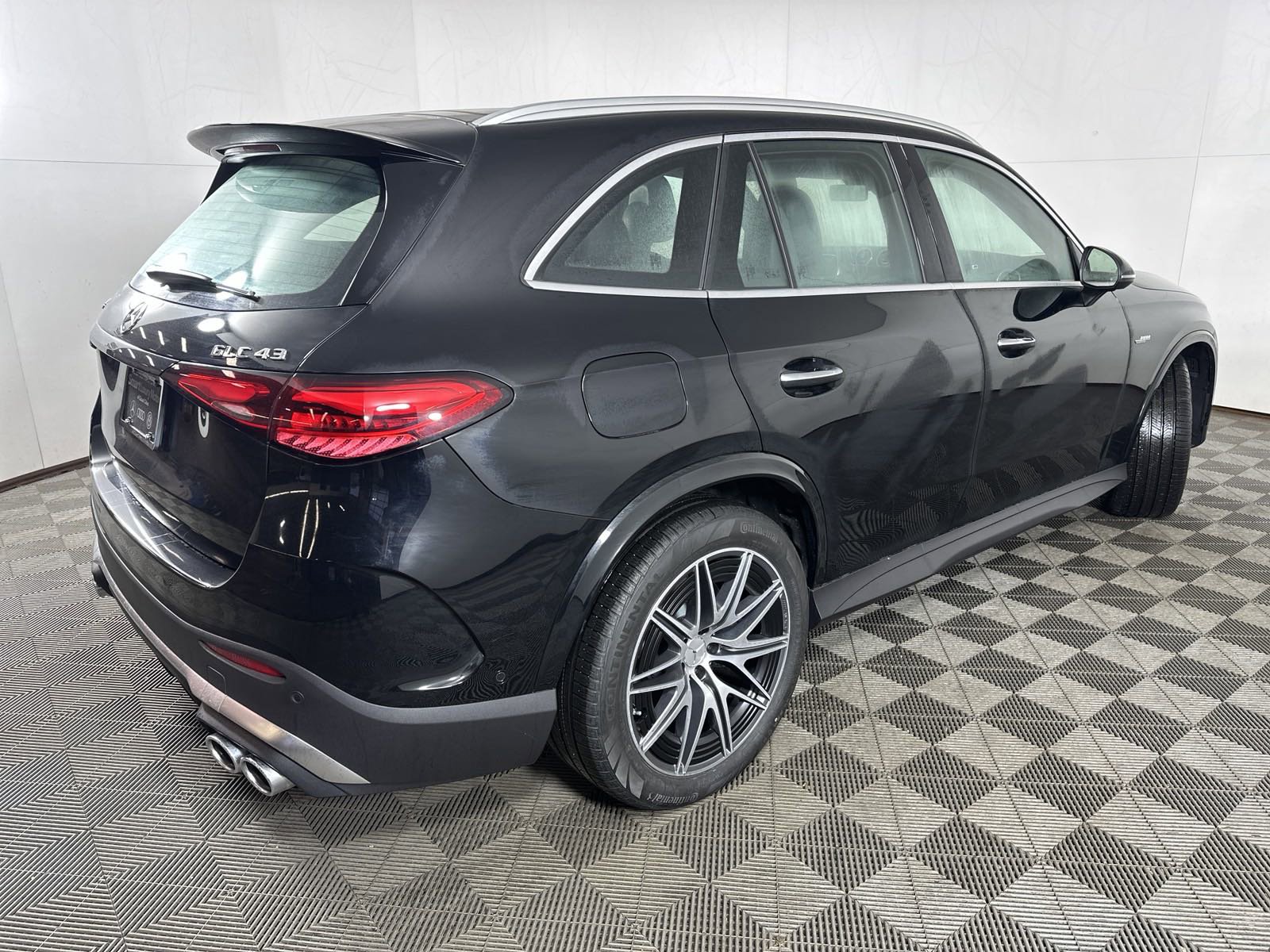 New 2025 Mercedes-Benz GLC 43 AMG 4MATIC image 6