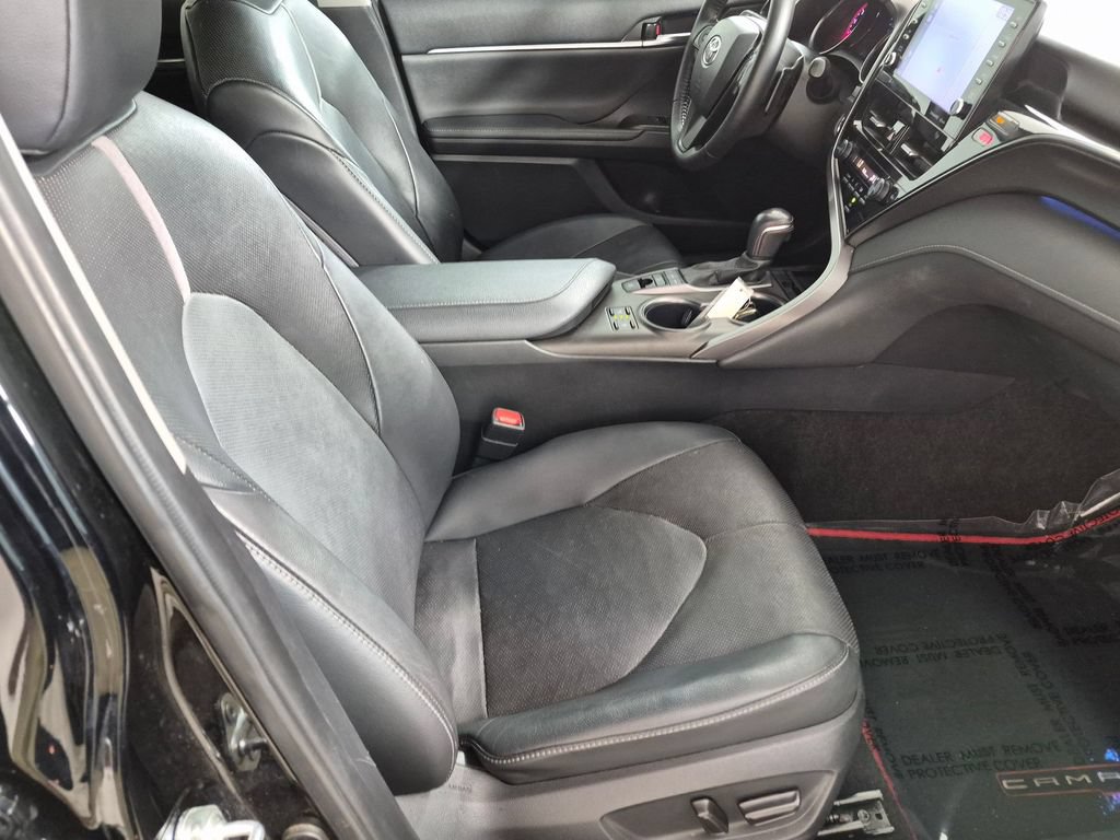 Used 2021 Toyota Camry XSE w/ Navigation Package FWD image 29
