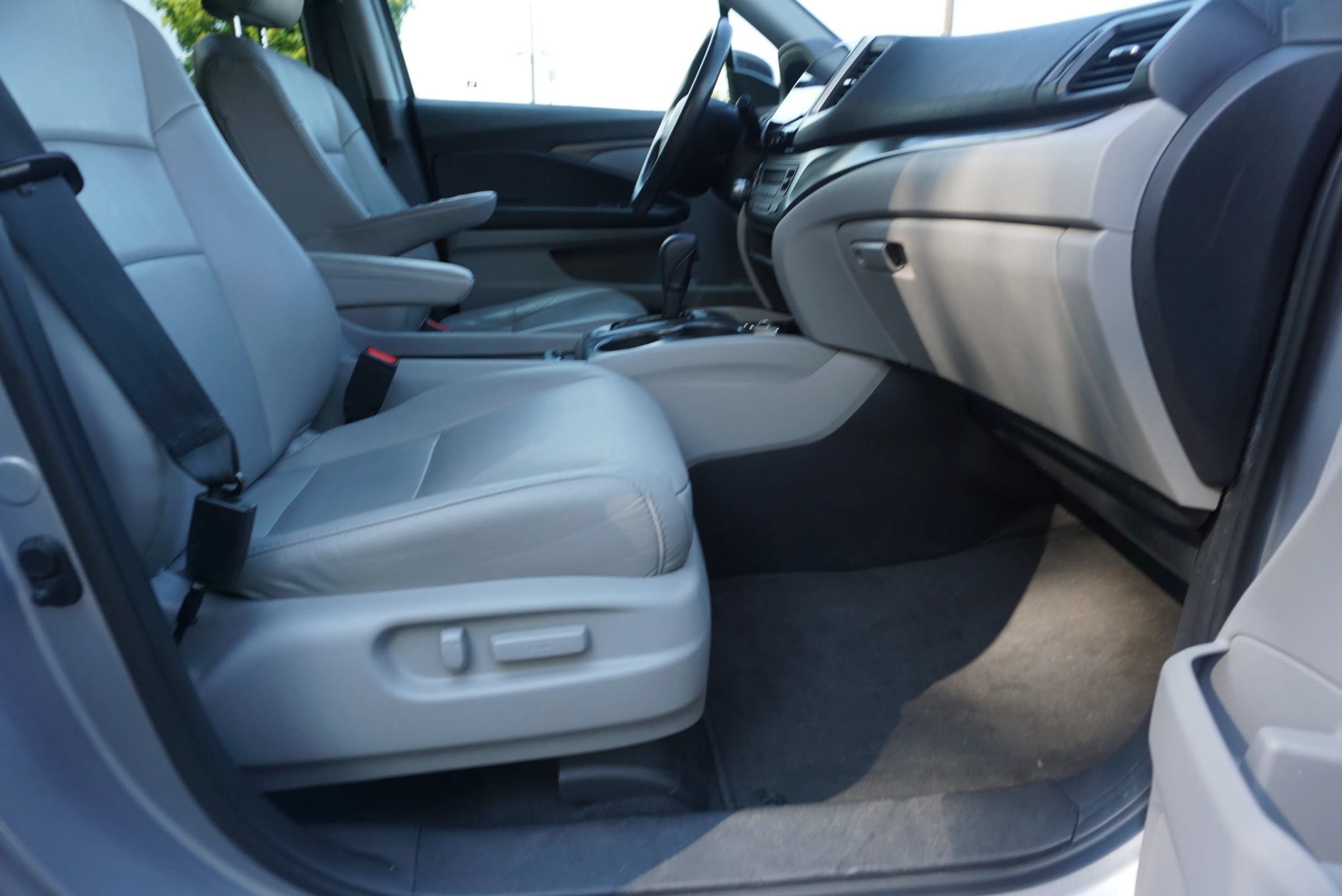 Used 2017 Honda Pilot EX-L image 17
