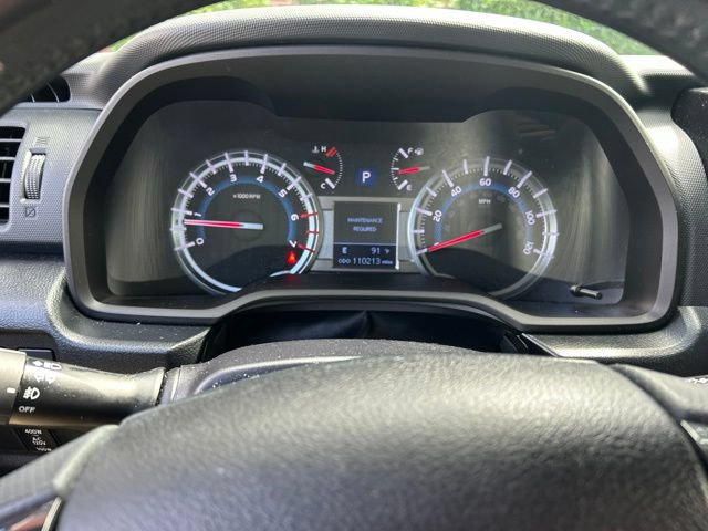 Used 2017 Toyota 4Runner TRD Off-Road AWD/4WD image 10