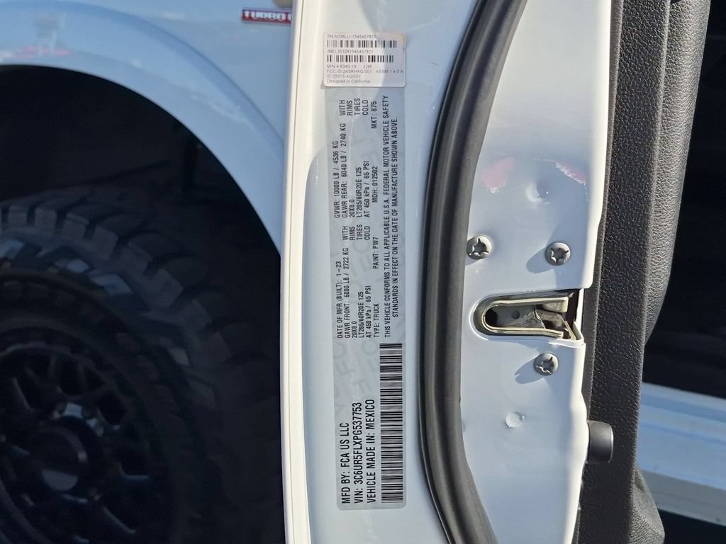 Used 2023 RAM 2500 Laramie AWD/4WD image 33
