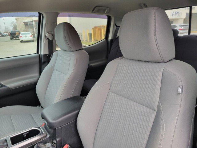 Used 2020 Toyota Tacoma SR5 image 10