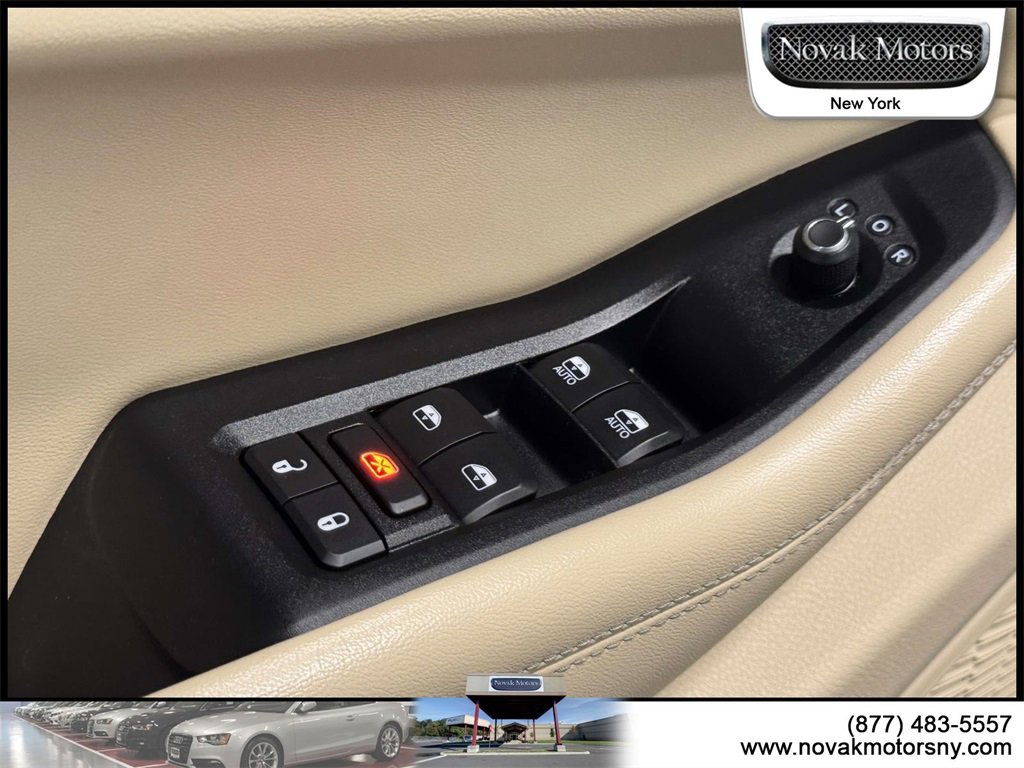 Used 2023 Jeep Grand Cherokee L Limited image 15