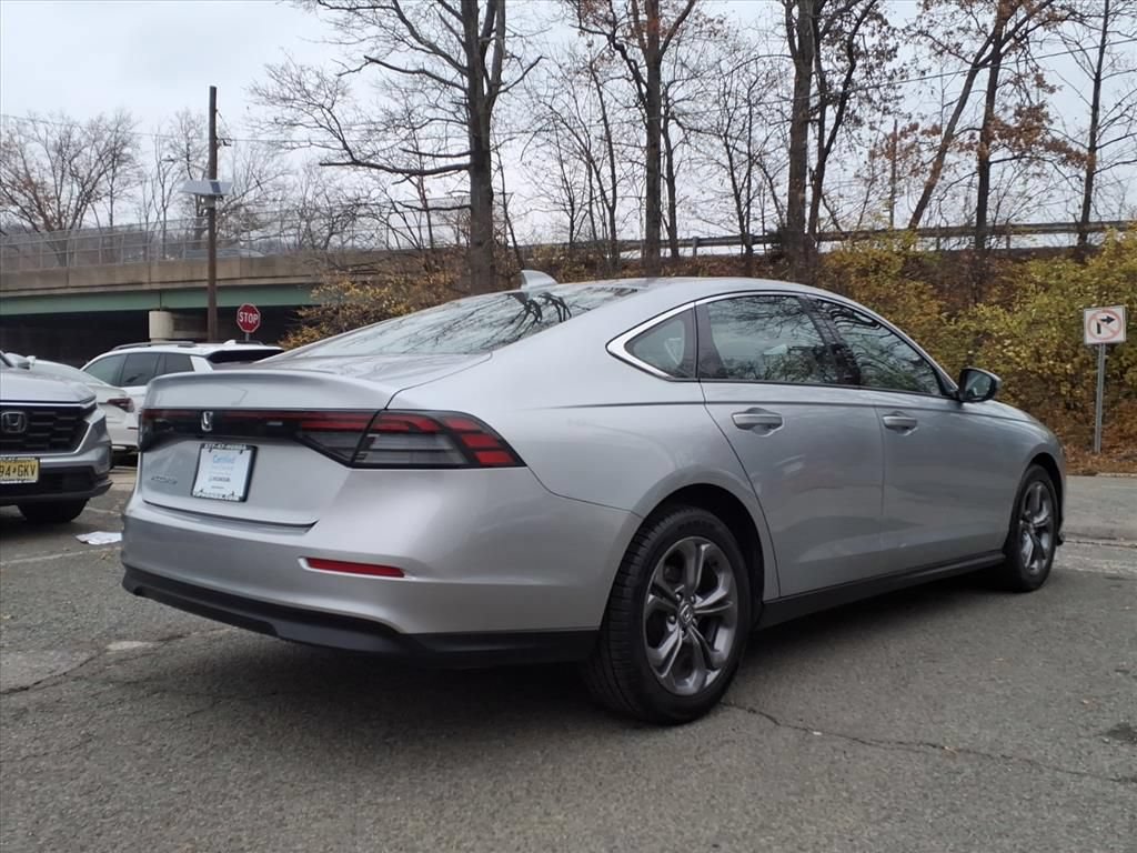 Used 2024 Honda Accord EX image 6