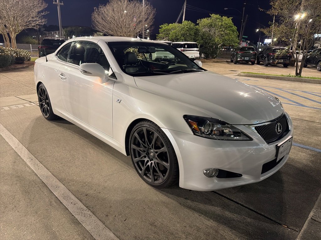 Used 2011 Lexus IS 350C image 3