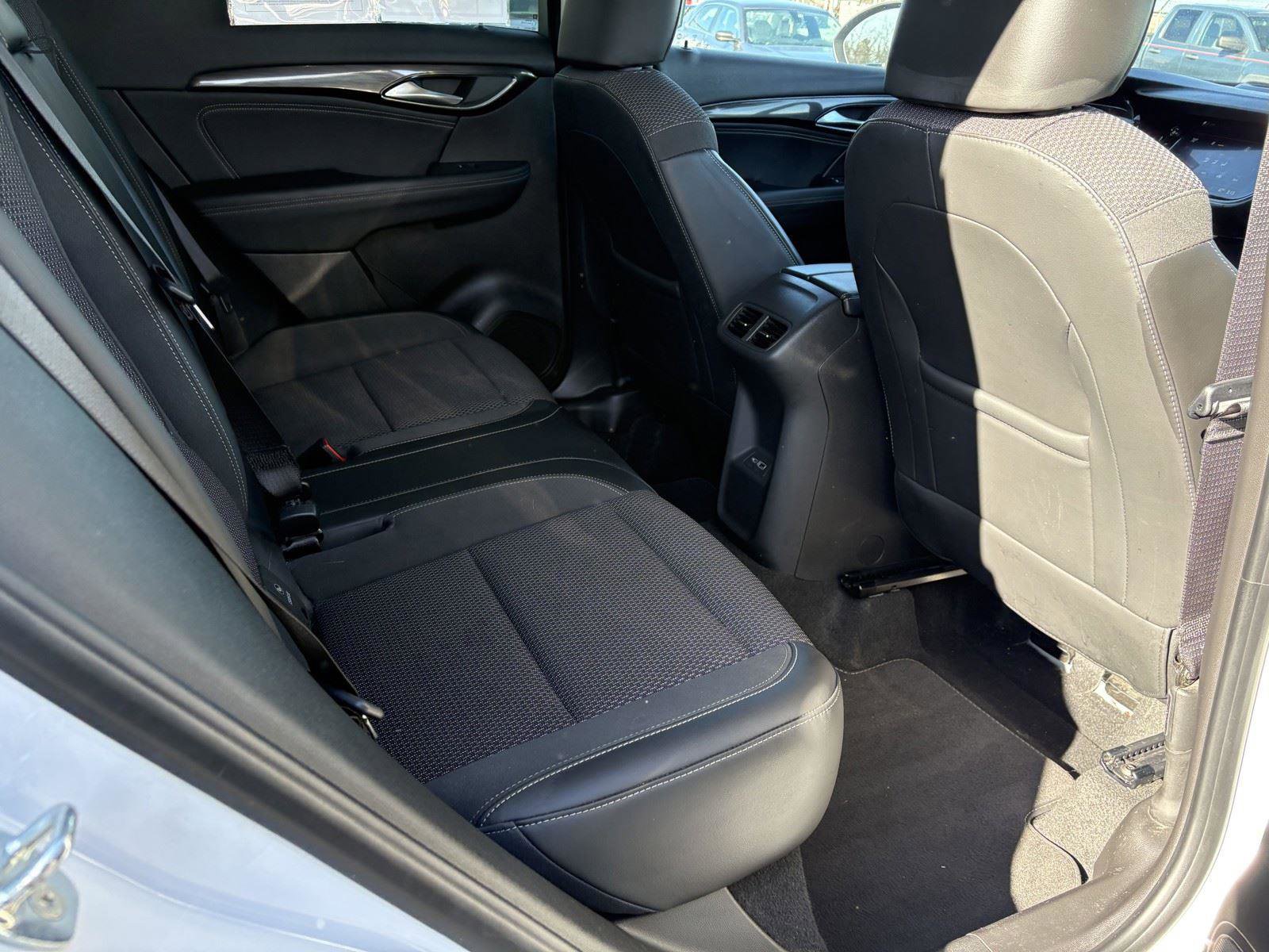 Used 2022 Buick Envision Preferred FWD image 12