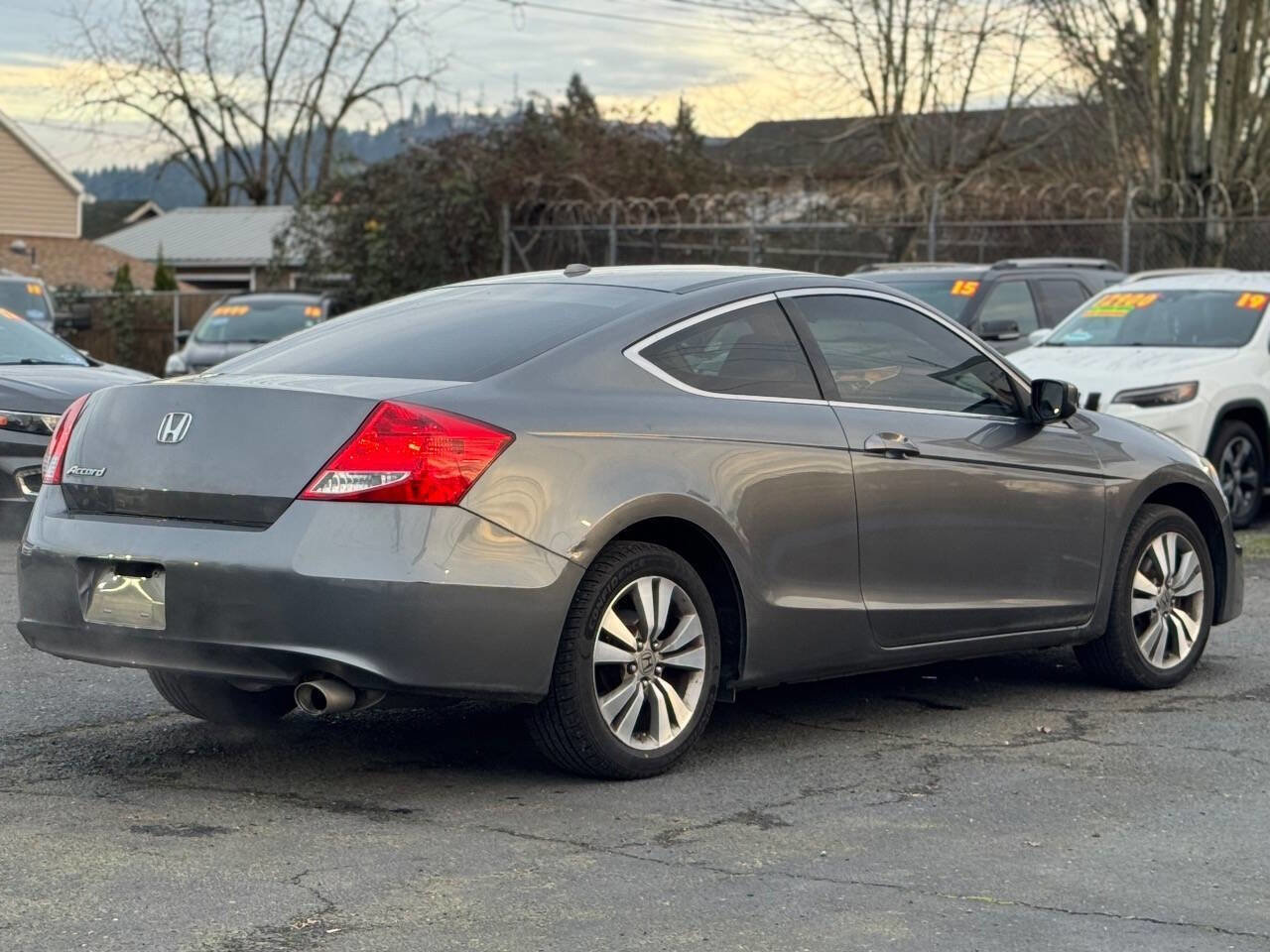 Used 2011 Honda Accord EX-L image 4