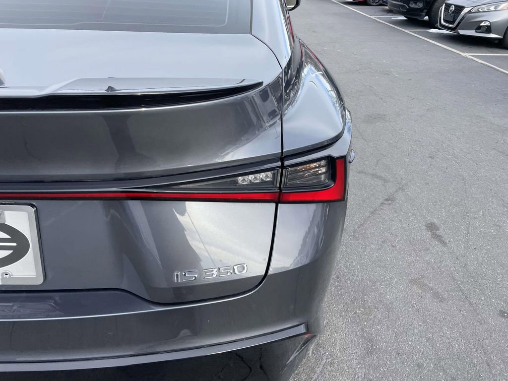 Used 2022 Lexus IS 350 F Sport w/ Navigation Package image 18