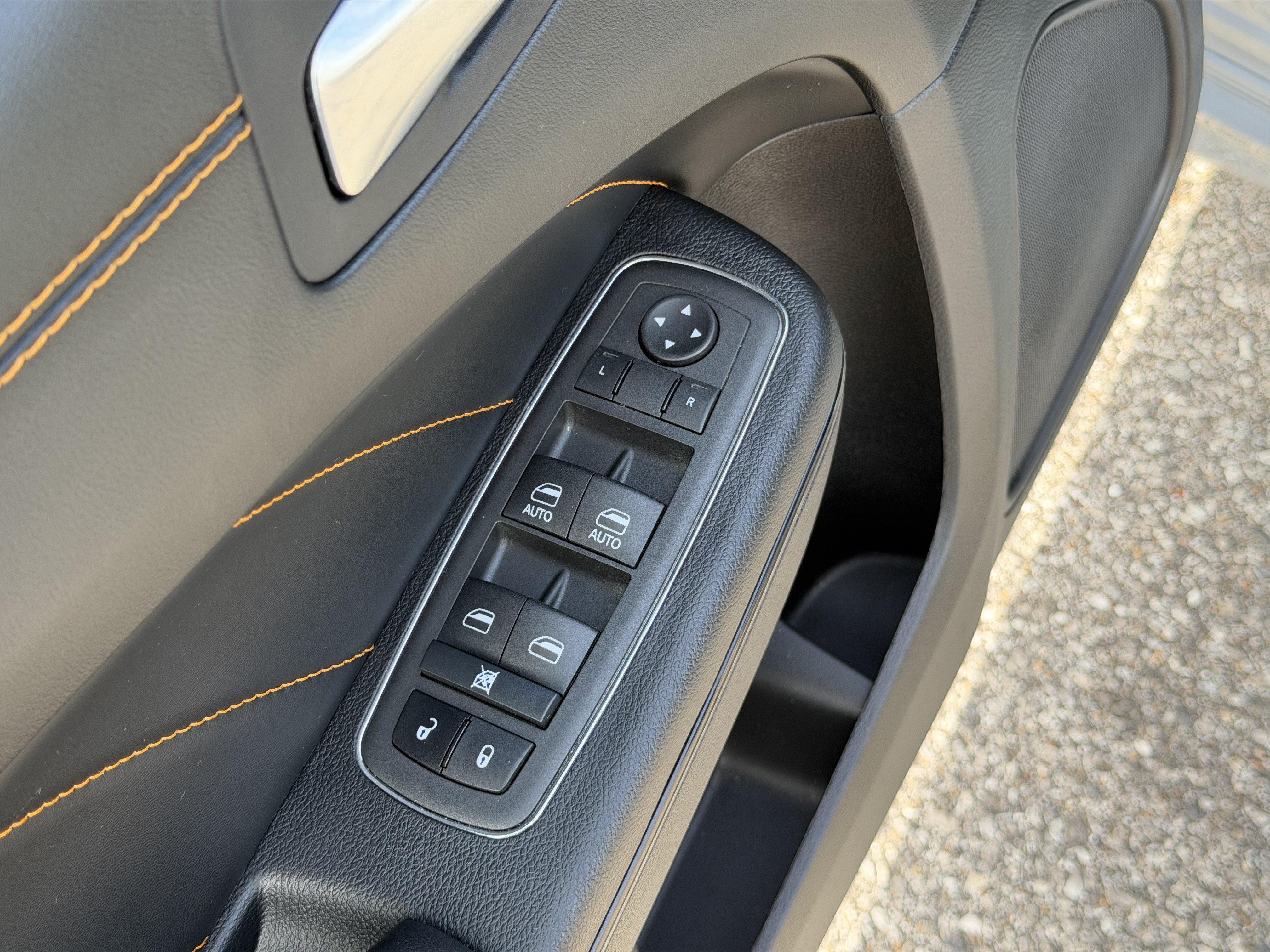 Used 2022 Dodge Charger Scat Pack RWD image 15